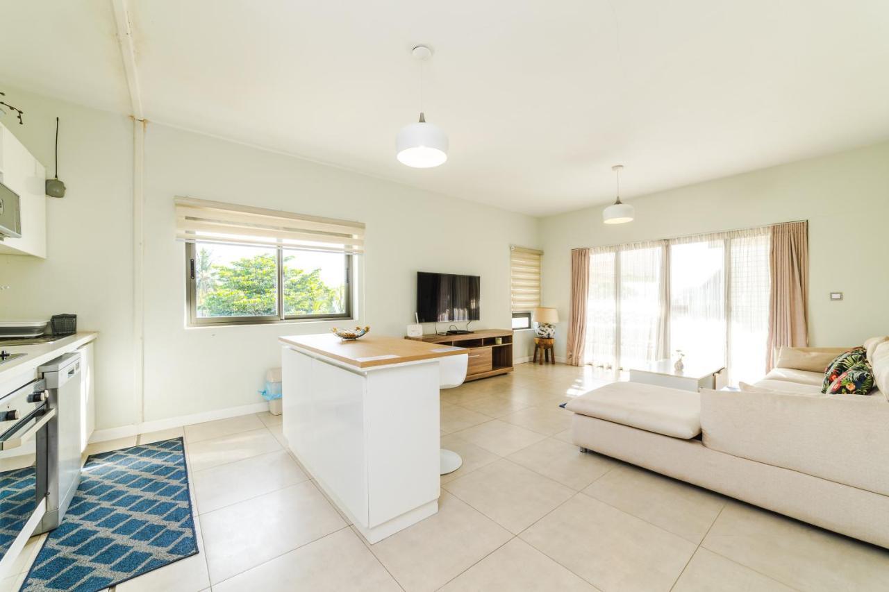 Beachcove Apartment 9 In Pereybere Pereybere Beach ภายนอก รูปภาพ